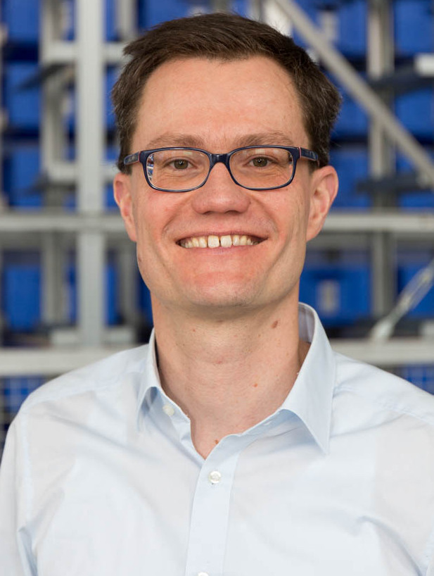 Dr.-Ing. Tobias Reggelin Dr.-Ing. Tobias Reggelin